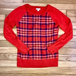 Cute, classic plaid sweater ❤️